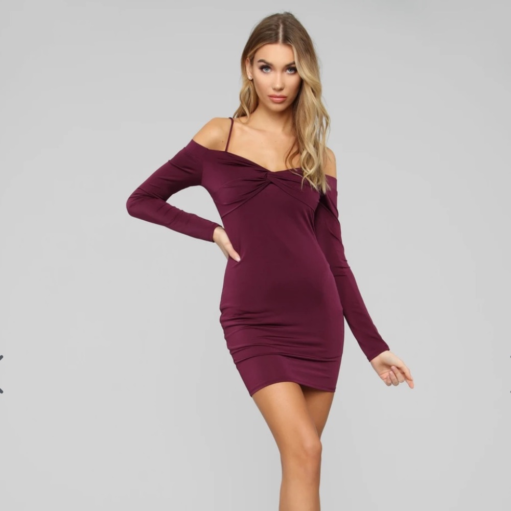 NWT Fashion Nova plum cold shoulder mini dress